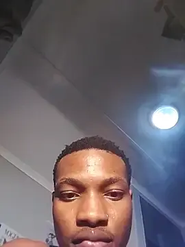 Stripchat Sex Cam of Lue3333