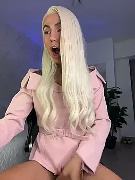 Stripchat Free Porn Cam of miss_tatiana_