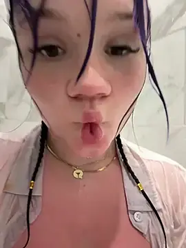 Stripchat Live Sex Cam of Cutiepiespanks