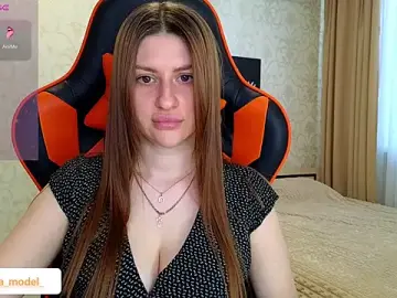 Stripchat Sex Cam of Elishka_