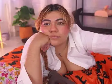 Stripchat Free Porn Cam of Samanta_Bigboos