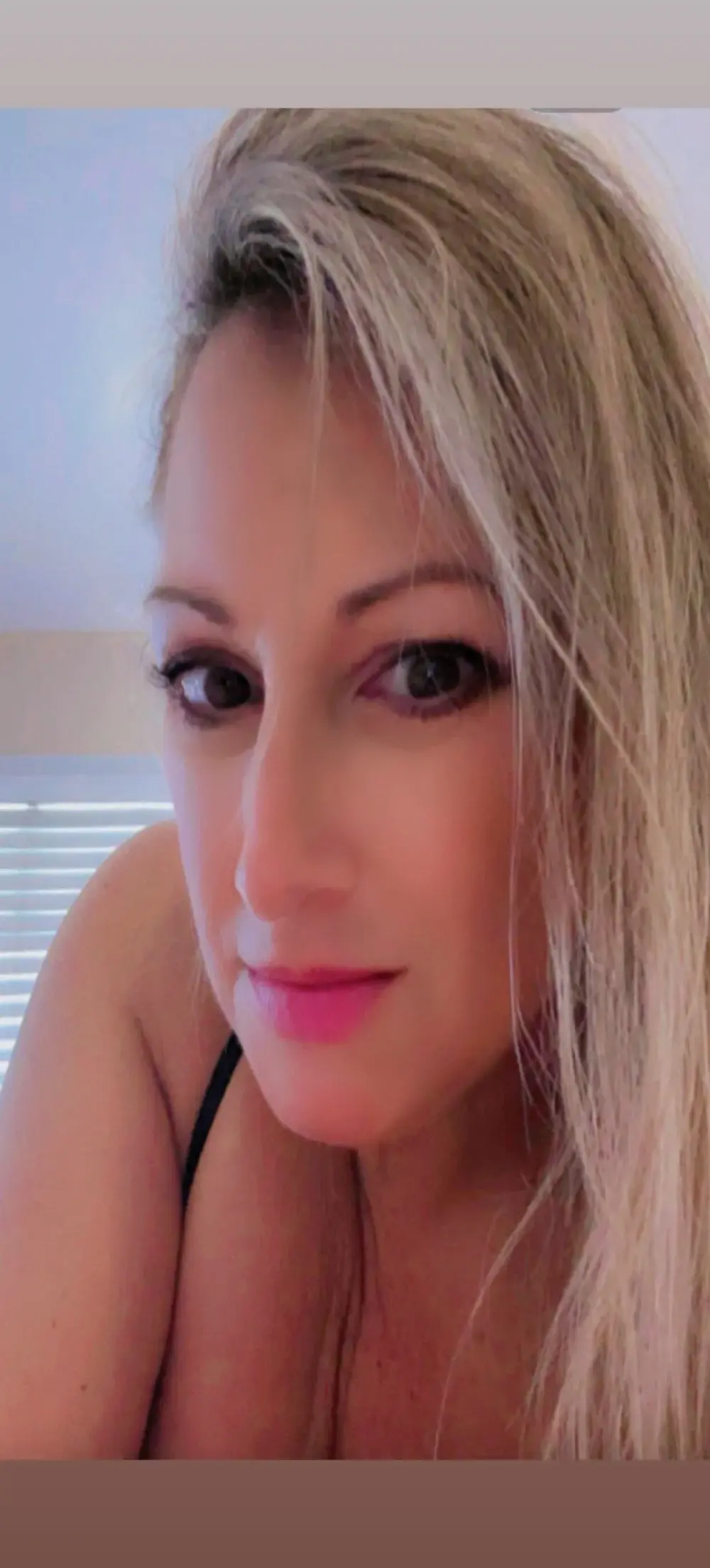 Aleesa_milfxo