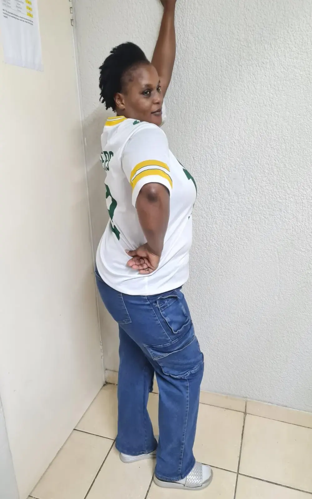 Busty42DDZA