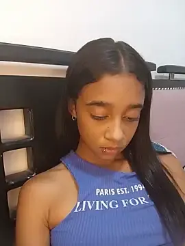 Stripchat Sex Chat of Zoe_Sweett18