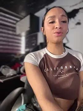 Stripchat Best Webcam of Isabella-Teen