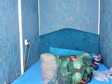 Stripchat Free Porn Cam of RedAssHottie