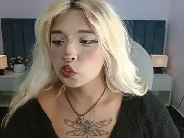 Stripchat Free Live Porn of april_bunnyy