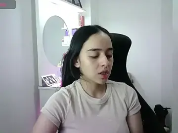 Stripchat Sex Cam of aineangeel
