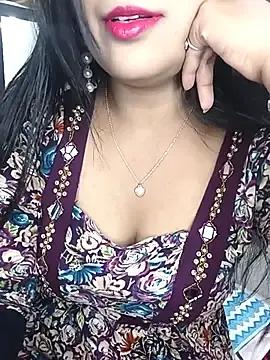 Stripchat Adult Video Chat of Deshi_bhabhi143