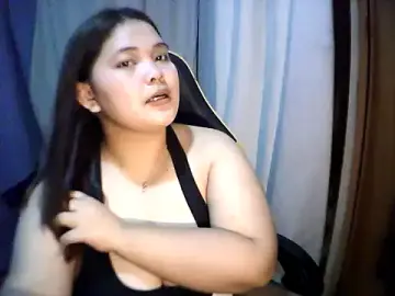 Stripchat Sex Cam of xia_xoxo_