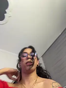 Stripchat Watch Live Sex Cams of Samantha_Bernardo