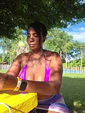 Stripchat Live Sex of HanaThompson