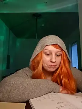 Stripchat Live Porn of MadelynDaisy