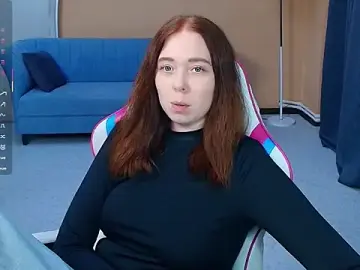 Stripchat Sex Cam of AddieOsler