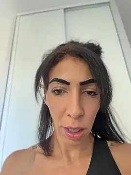 Stripchat Adult Webcams of Yasmiinee