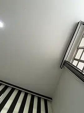 Stripchat Sex Cam of Ema_azel