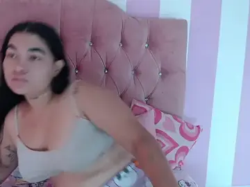 Stripchat Live Sex Cam of zaleya_mateus