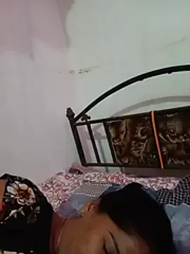 Stripchat Live Sex Cam of punamji_sexe
