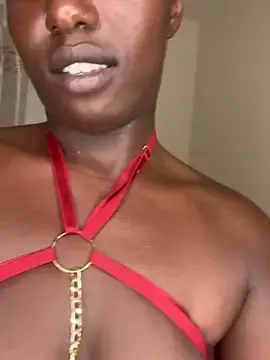 Stripchat Sex Cam of madam-Emma