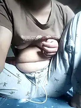 Stripchat Nude Webcam of Yumi_sexyy