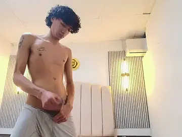 Stripchat Live Sex Cam of simondwayne