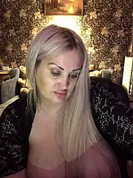 Stripchat Best Webcam of VikiiStoun