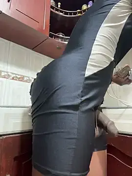 Stripchat Private Sex Chat of sweetsarabig22cm