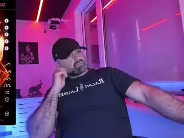 Stripchat Sex Cam of HAIR-MAN