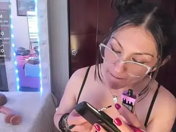 Stripchat Free Live Porn of Rapunzeell_