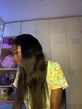 Stripchat Sex Cam of SpicySweetie