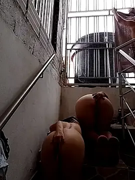 Stripchat Live Sex of HOTANDSKINNY