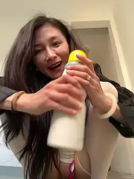 Stripchat Free Live Porn of yinyin326