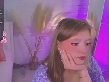 Stripchat Free Live Porn of Crazy_Wine