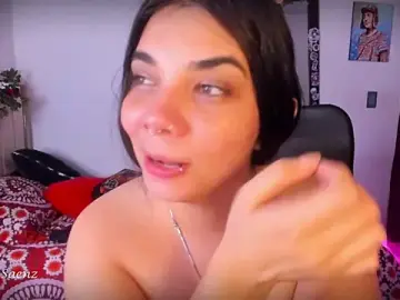 Stripchat Adult Webcam of victoriaasaenz_