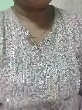 Stripchat Free Porn Cam of Monika_telugu_queen