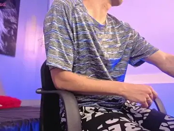 Stripchat Live Sex of Zack_isback