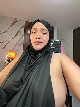 Stripchat Adult Webcam of sweetmuslim01