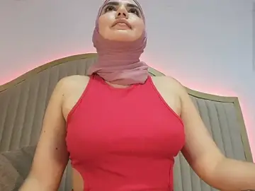 Stripchat Free Live Porn of dalilasaadi_