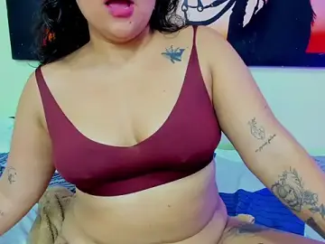 Stripchat Nude Webcam of natasha_adam21