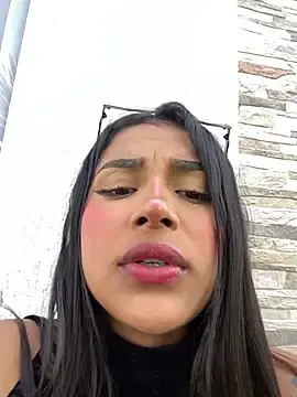 Stripchat Sex Cam of Mariangel_11