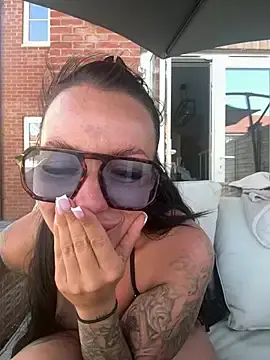 Stripchat Live Sex Cam of BELLABLACKXUK