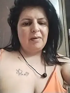 Stripchat Free Live Porn of Jann_Riya333