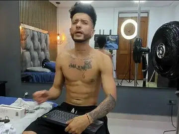 Stripchat Live Porn of denis_winslow