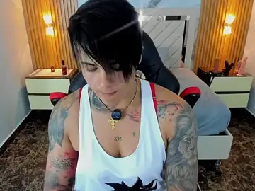 Stripchat Nude Webcam of KAROLLJONES1