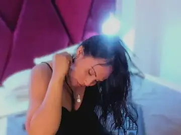 Stripchat Nude Webcam of Anthonelaa__