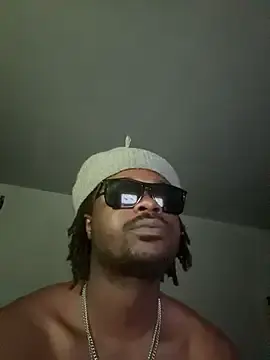 Stripchat Sex Cam of MIGHTYDEMONXXX