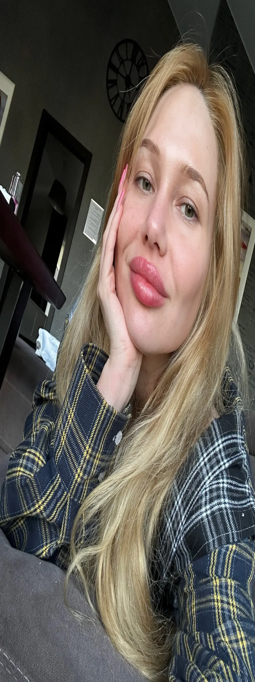 _Mila_Luna_