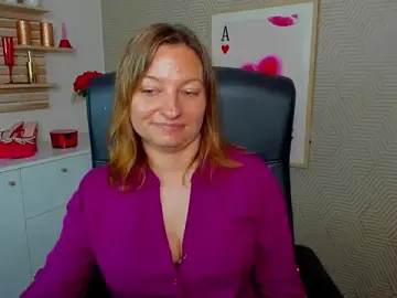 Stripchat Free Porn Cam of angelaSamt