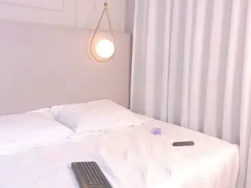 Stripchat Sex Chat of ZoeyPetit