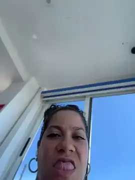 Stripchat Sex Cam of Bigbuttbrooklynn